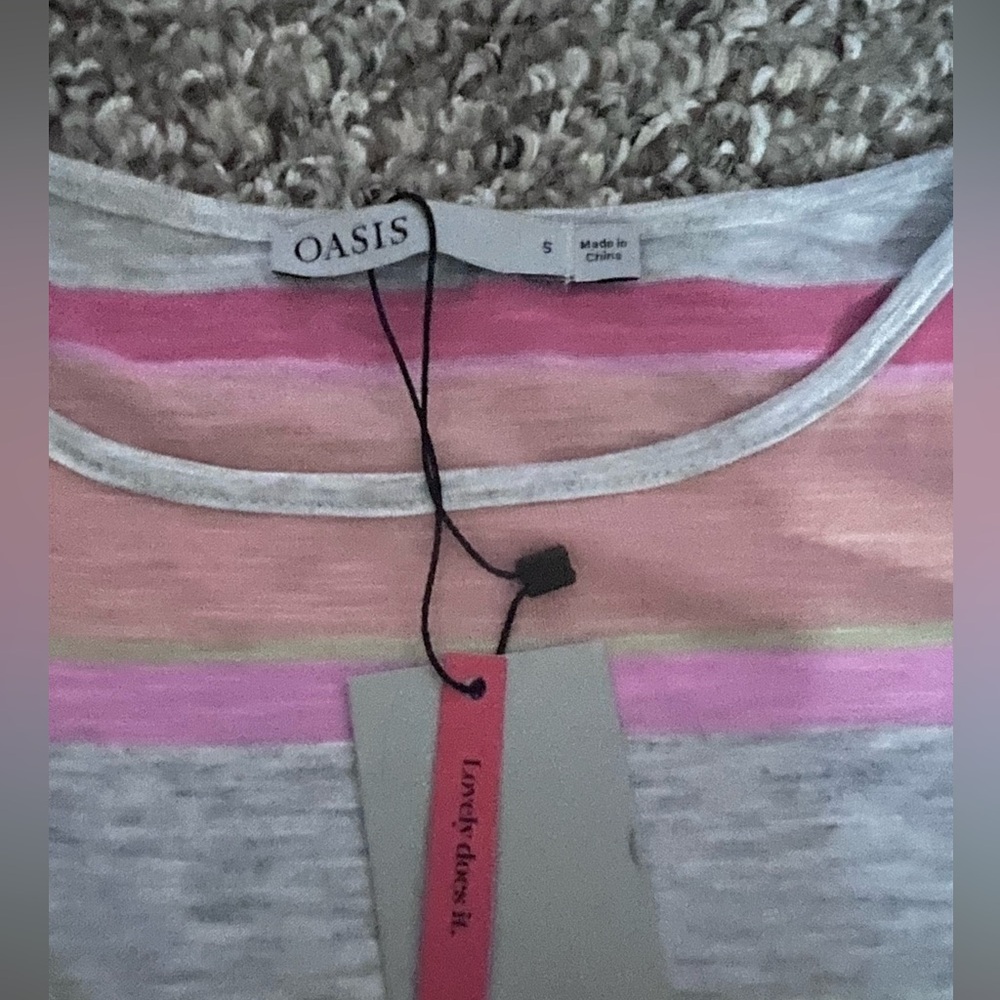 NWT oasis stripped tee
